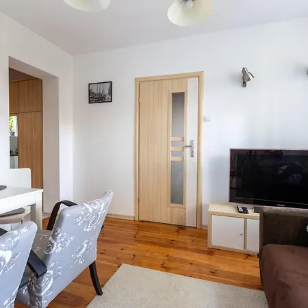 Orunia With Garden Apartment